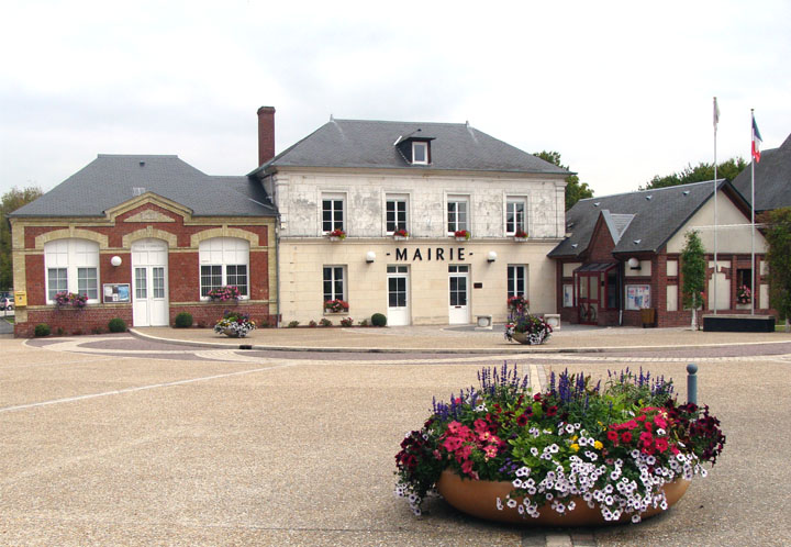 place-de-la-mairie.jpg